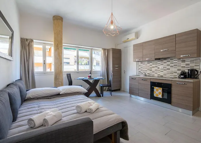 New Opening! Close To St Peter & Free Netflix